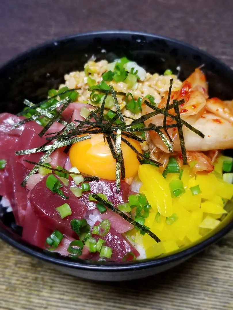 パパ作👨ばくだん丼|ぱんだのままんさん