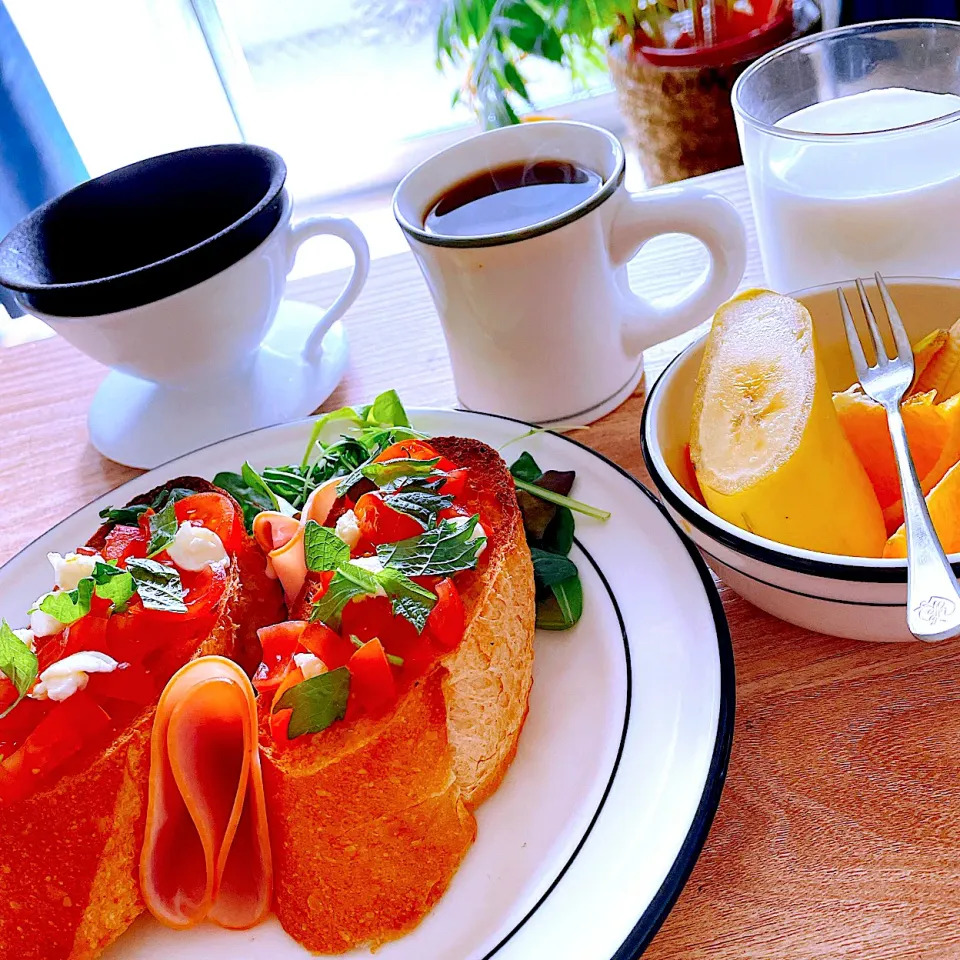 🥖ブルスケッタで☕️モーニングコーヒー|Sの食卓さん