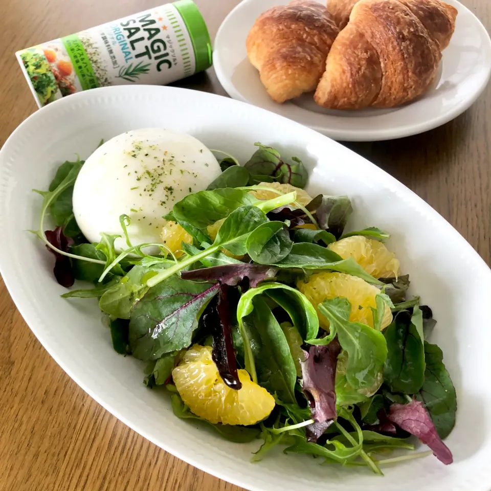 ちょっぴり贅沢な朝食♫|ふじこさん