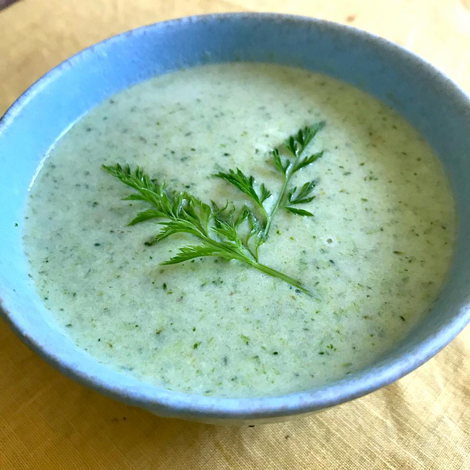 豆乳ブロッコリー🥦新玉ねぎスープ