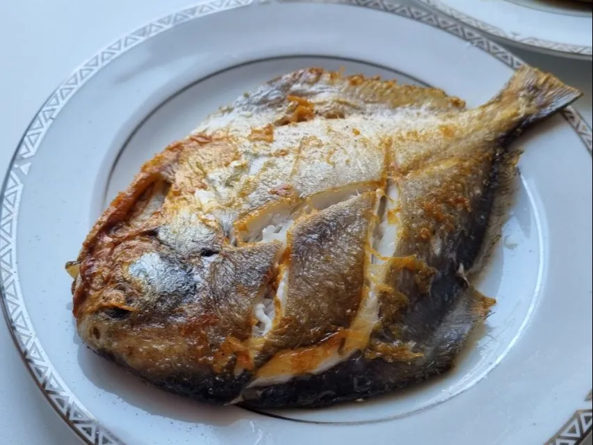 Pan-fried pomfret|steven z.y.さん