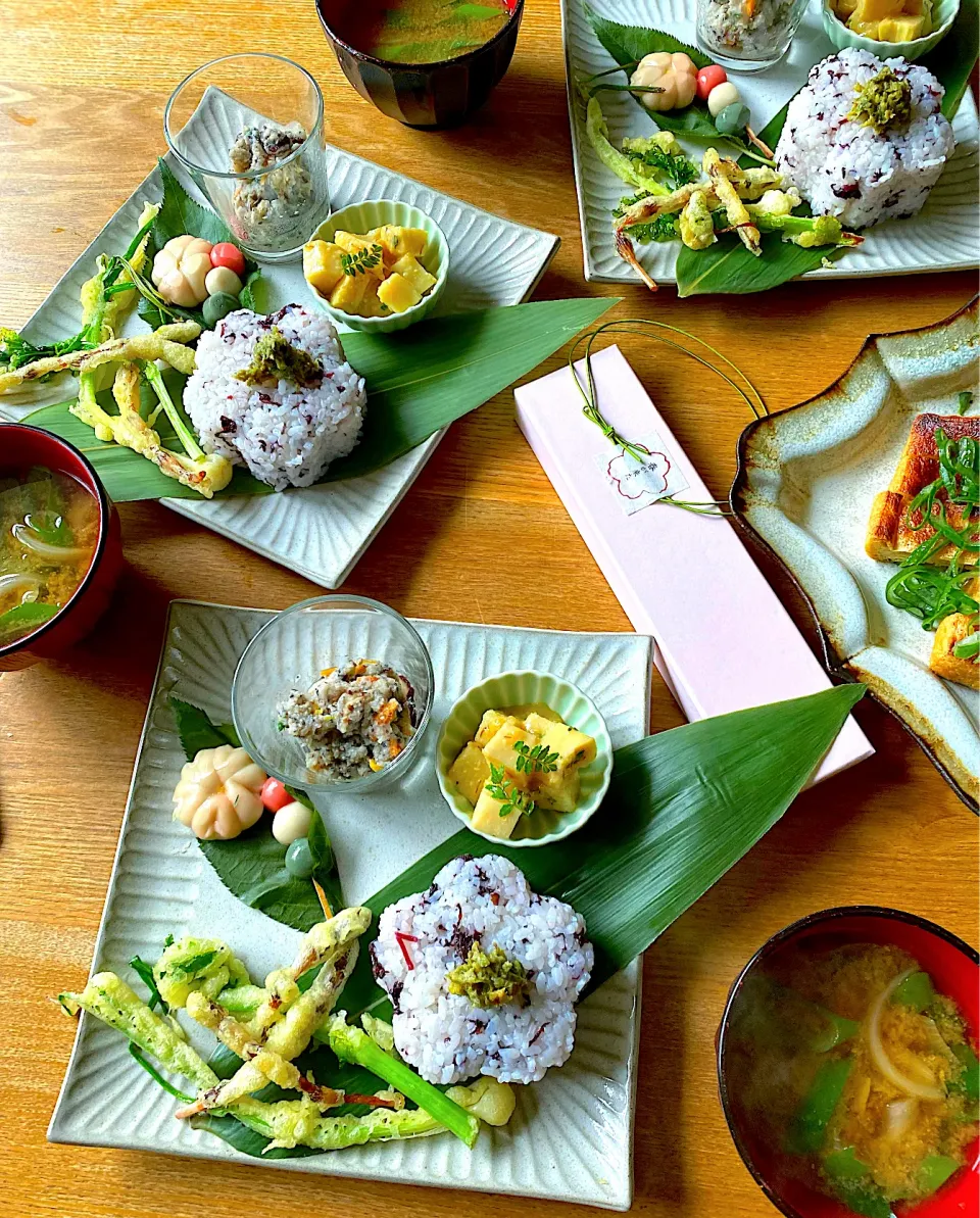 Snapdishの料理写真:🌸🌸お花見ランチ🌸🌸🌸🌱🌱|shakuyaku33443344さん