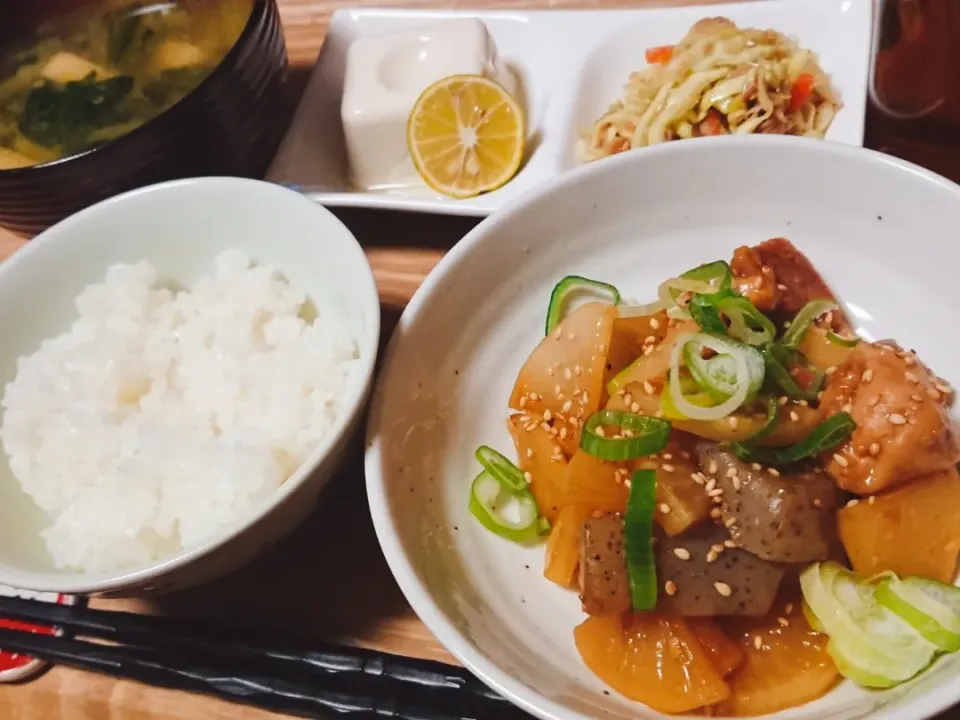 鶏大根とこんにゃくの味噌煮|はるさん