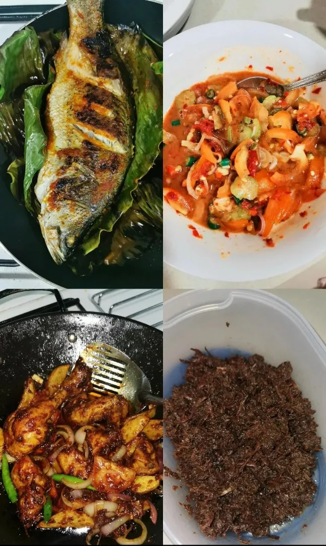 Ikan bakar, air asam, ayam masak kicap, sambal hitam belimbing

#salamramadhan
#happyiftar|Iman Kamalさん