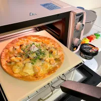 Snapdishの料理写真:シーフードピザ🍕|まぁちゃんさん