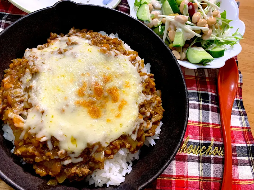 Snapdishの料理写真:焼きカレー、お豆のサラダ🌟|kaokaoさん