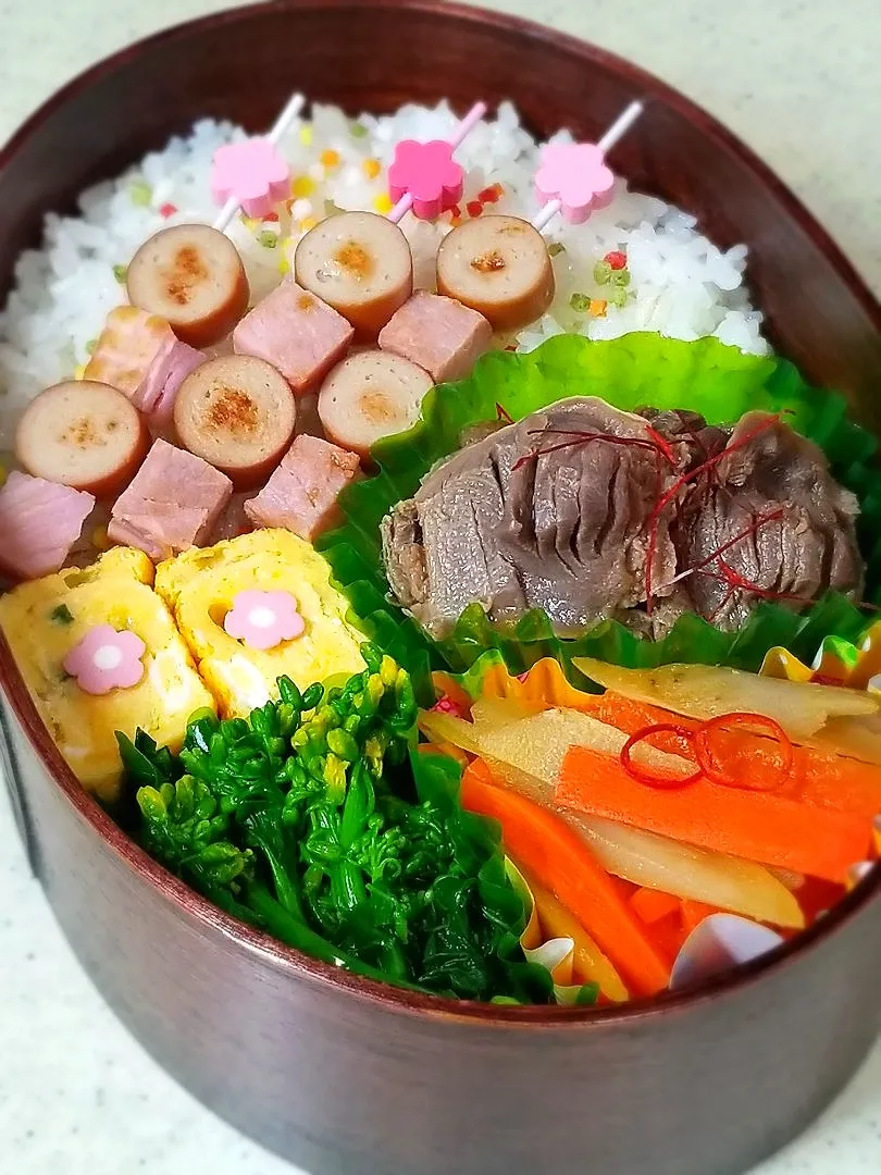 パパとおそろいピンチョス弁当🍱|ぱんだのままんさん