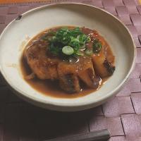 イカの味噌煮込み団子