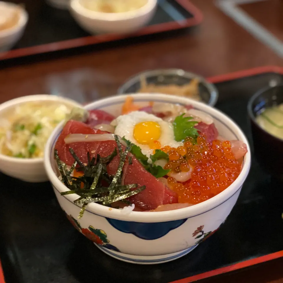 海鮮丼|ひろさんとゆりさんさん