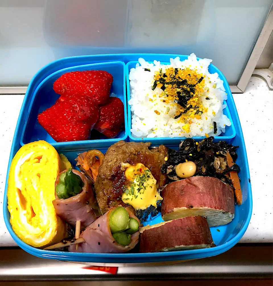 Snapdishの料理写真:2022.4.4小1春休み弁当|ラブリー心愛さん