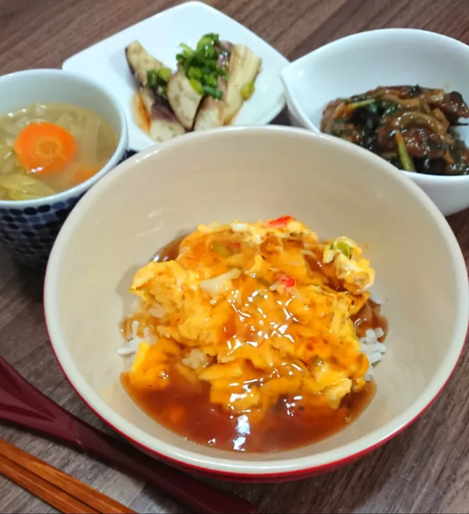 Snapdishの料理写真:カニ玉丼|ゆりちさん