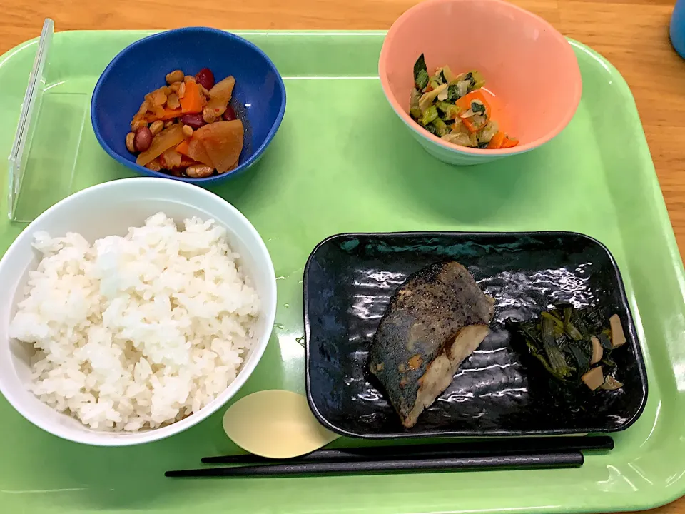 Snapdishの料理写真:鯖のくるみ味噌焼き|あきはるさん