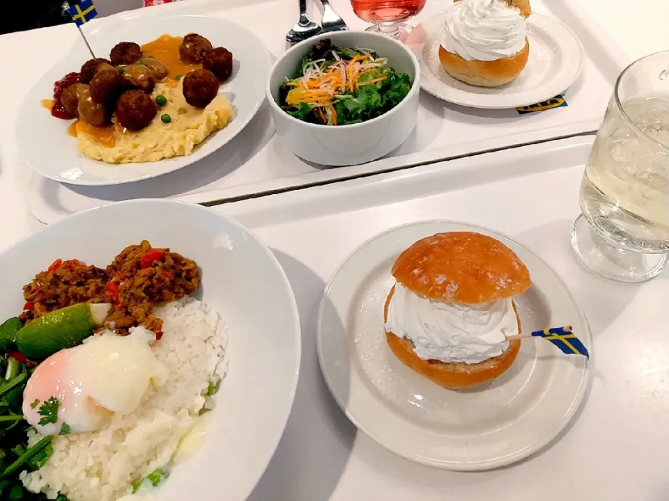 ☆今日のお昼ごはん☆　IKEA　ミートボール　ガパオライス　セムラ|hamamaさん