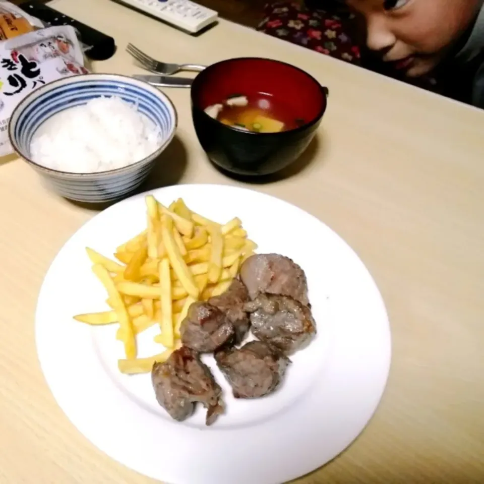 豚肩ロースのケイジャンスパイス定食。|ariyo4200さん