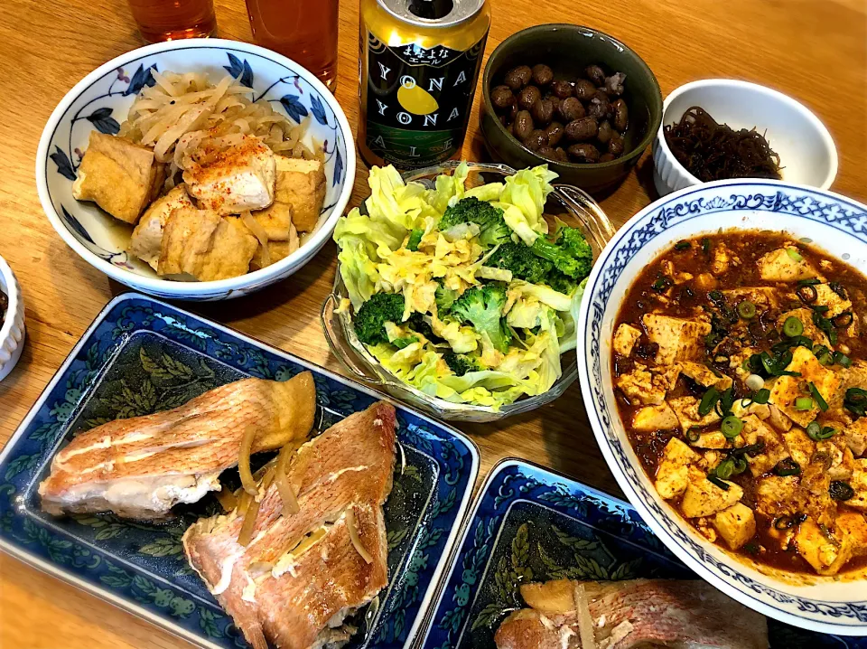 Snapdishの料理写真:赤魚煮付け　厚揚げと切干大根煮物　麻婆豆腐　ブロッコリーとツナとサラダ　うずら豆煮|じゅんさんさん