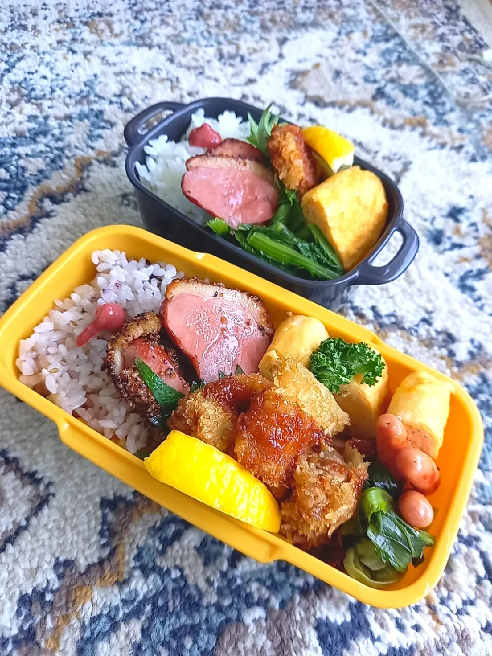 Snapdishの料理写真:娘とわたしのお弁当🎵　2022.4.8|mayumiさん