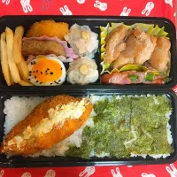 Snapdishの料理写真:鶏照り焼きと白身魚フライ弁当|M Kさん