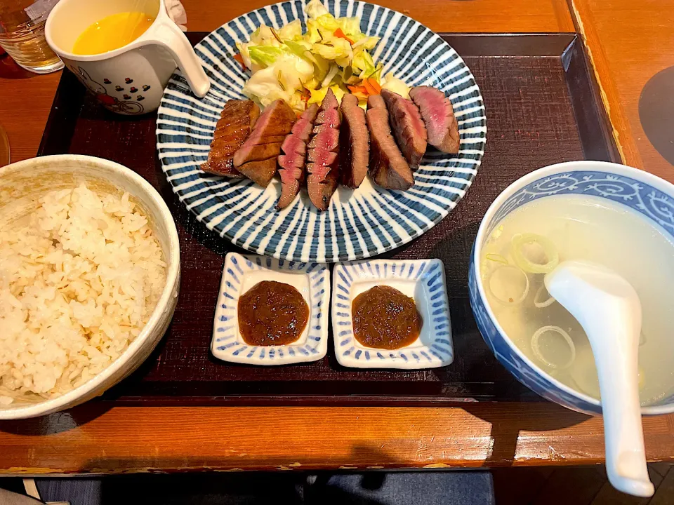 Snapdishの料理写真:〜昨日のランチ　牛タン（トロタン）〜2022.4.8|yuuさん