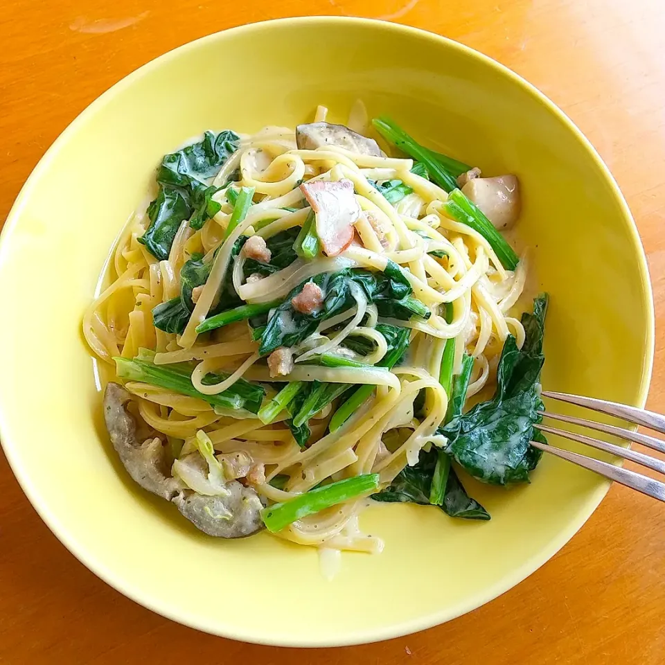 ほうれん草🥬とナス🍆の
クリームパスタ🍽|manmalさん