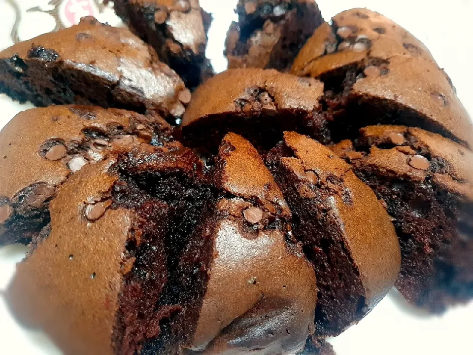 Sabusquare's dish Homemade Chocolate Chips Moist Cake |Sabrina R.さん