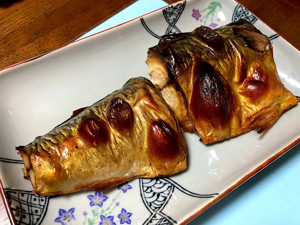 焼き塩さば|はっちぃさん