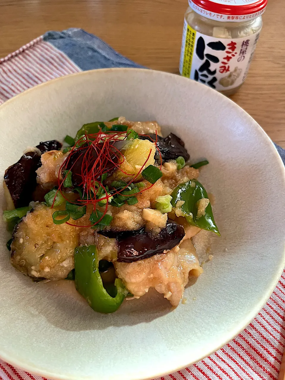 茄子と鶏肉のおろしガリポン炒め|あここさん