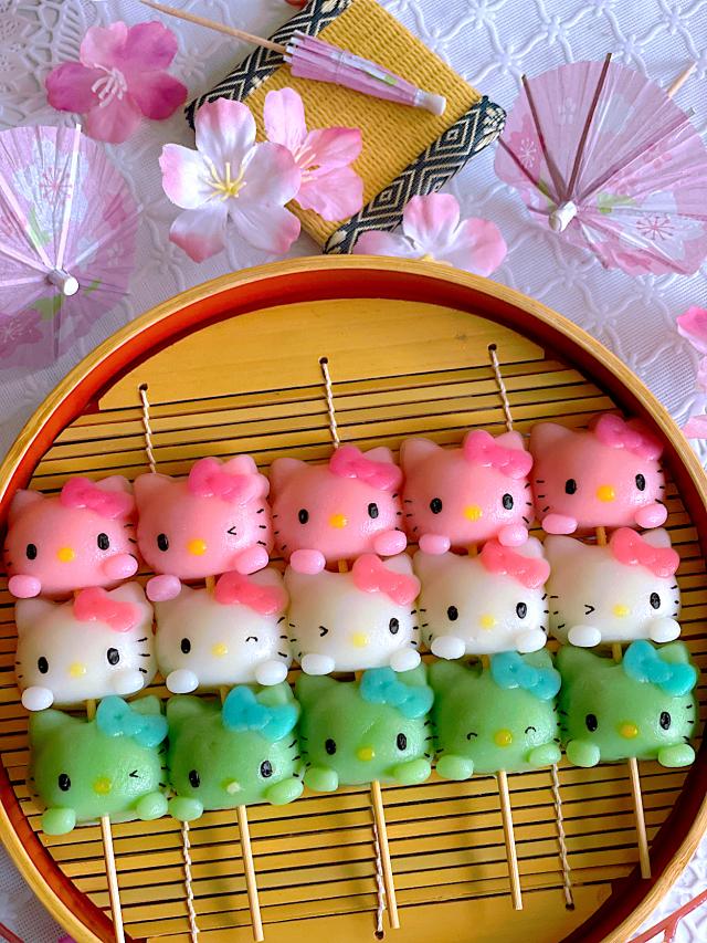 ハローキティの三色団子/くぅちゃん | Snapdish[スナップディッシュ