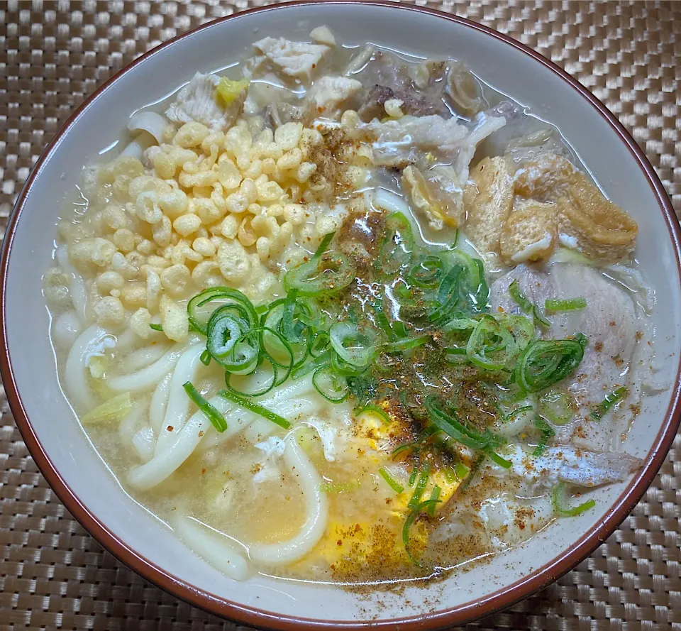 肉肉肉生姜うどん|すくらんぶるえっぐさん