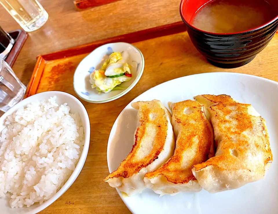 Snapdishの料理写真:ジャンボ餃子🥟|こぢえさん