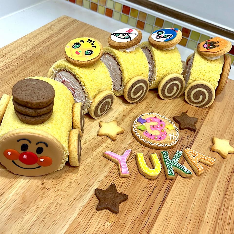 アンパンマン列車ロールケーキ さつまいも Snapdish スナップディッシュ Id Nhorsa