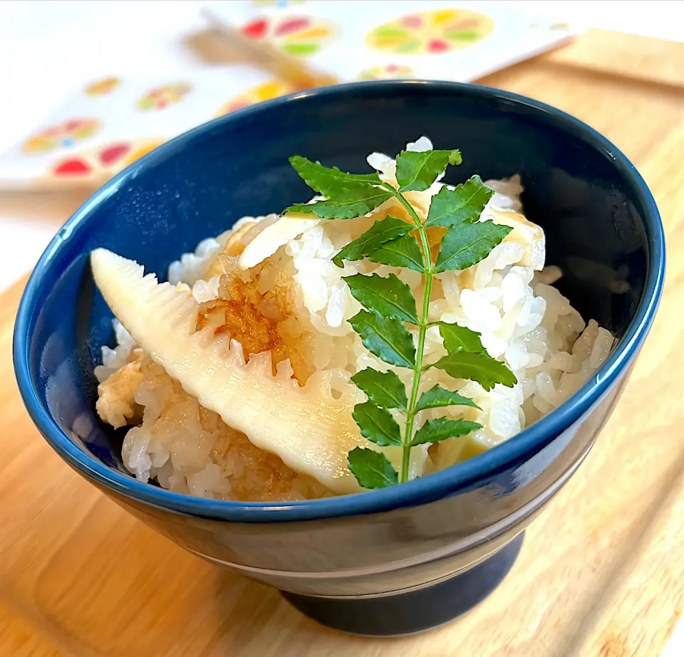 Snapdishの料理写真:筍ごはん🍚|エコル　ピコさん