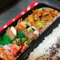 Snapdishの料理写真:春キャベツの回鍋肉と肉巻き弁当|M Kさん