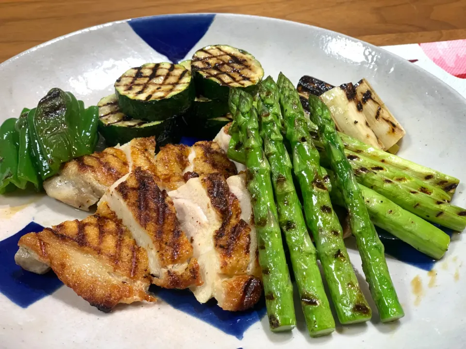 野菜と鶏肉のグリルパン焼き|まささん