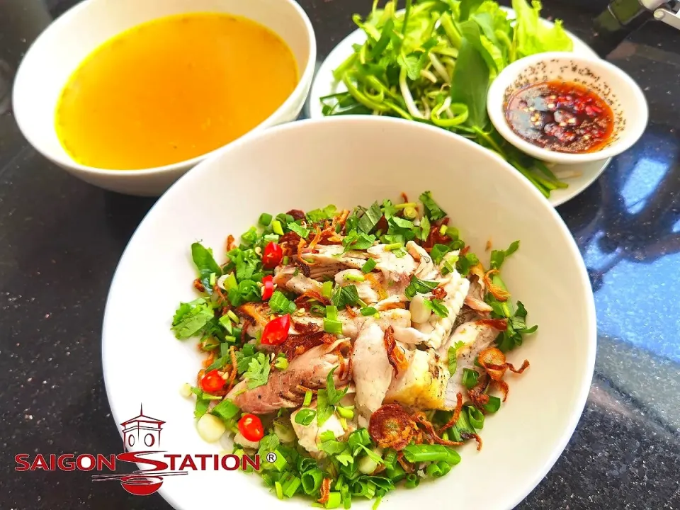 Vietnamese fish noodle|Saigon Stationさん