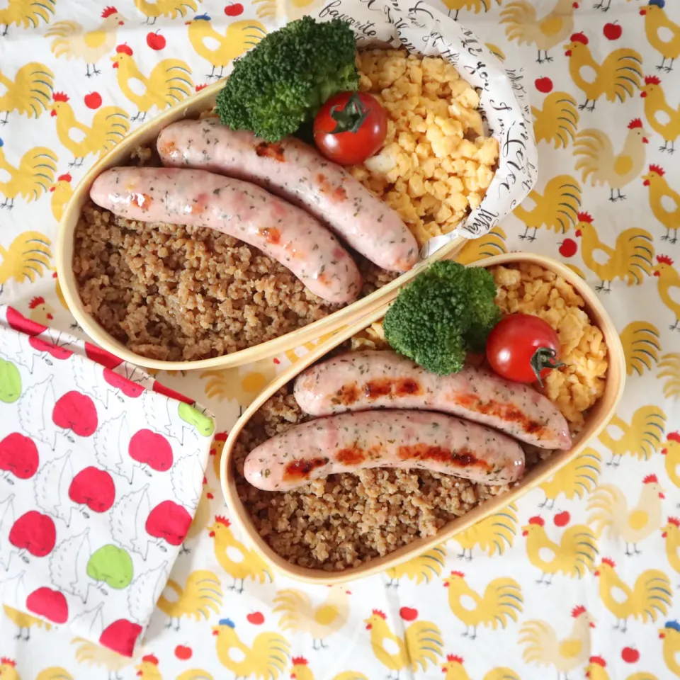 高校生男子弁当🍱二色丼|なかじー。さん