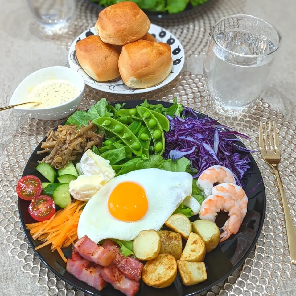 春のペイザンヌサラダ🥗|シュワシュワキッチンさん