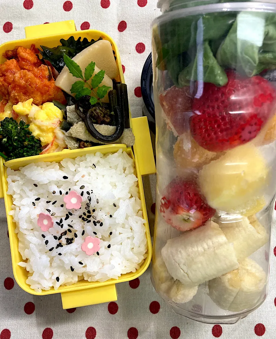 Snapdishの料理写真:4月14日 久々 雨降り☔️弁当🍱|sakuramochiさん