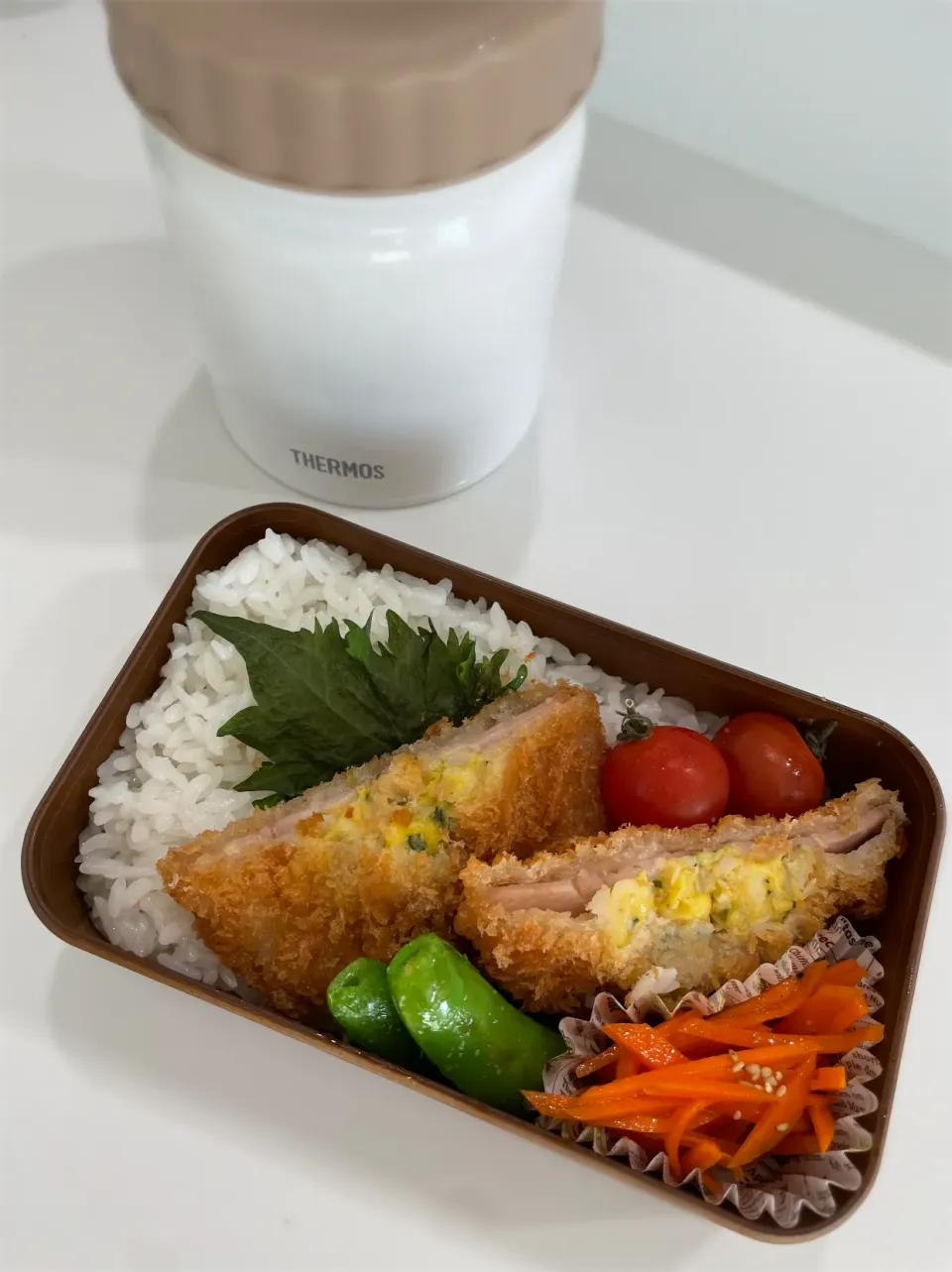 Snapdishの料理写真:旦那弁当🍱ハムカツ、参鶏湯スープ|mari＊yuakitoさん