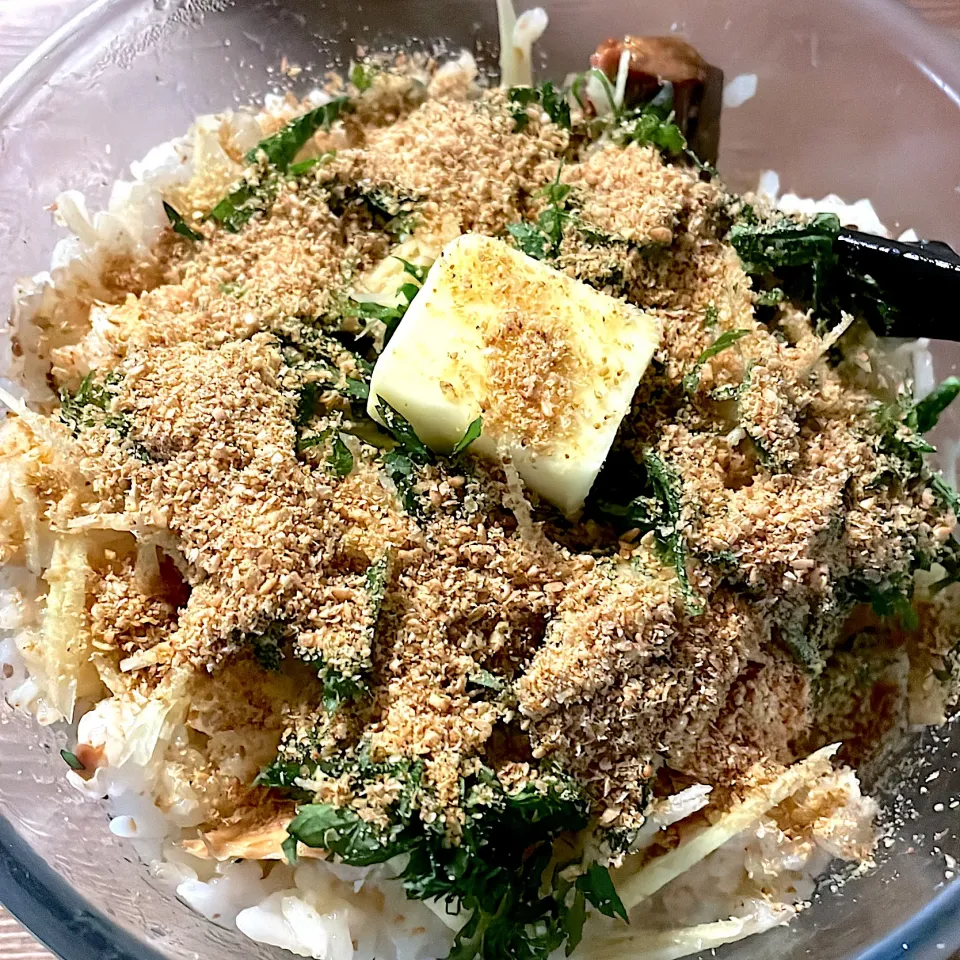 味付け鯖缶の混ぜご飯|gohan♡さん