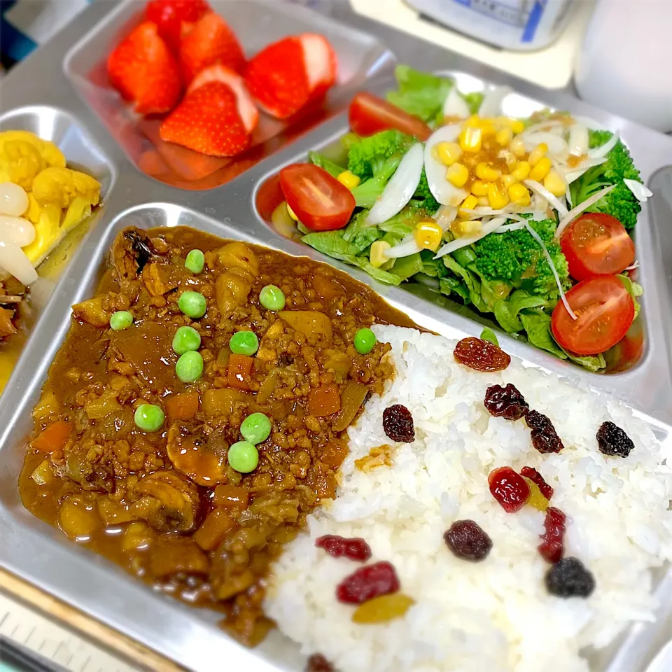 大豆のお肉でキーマカレー🍛|にょんにいさん