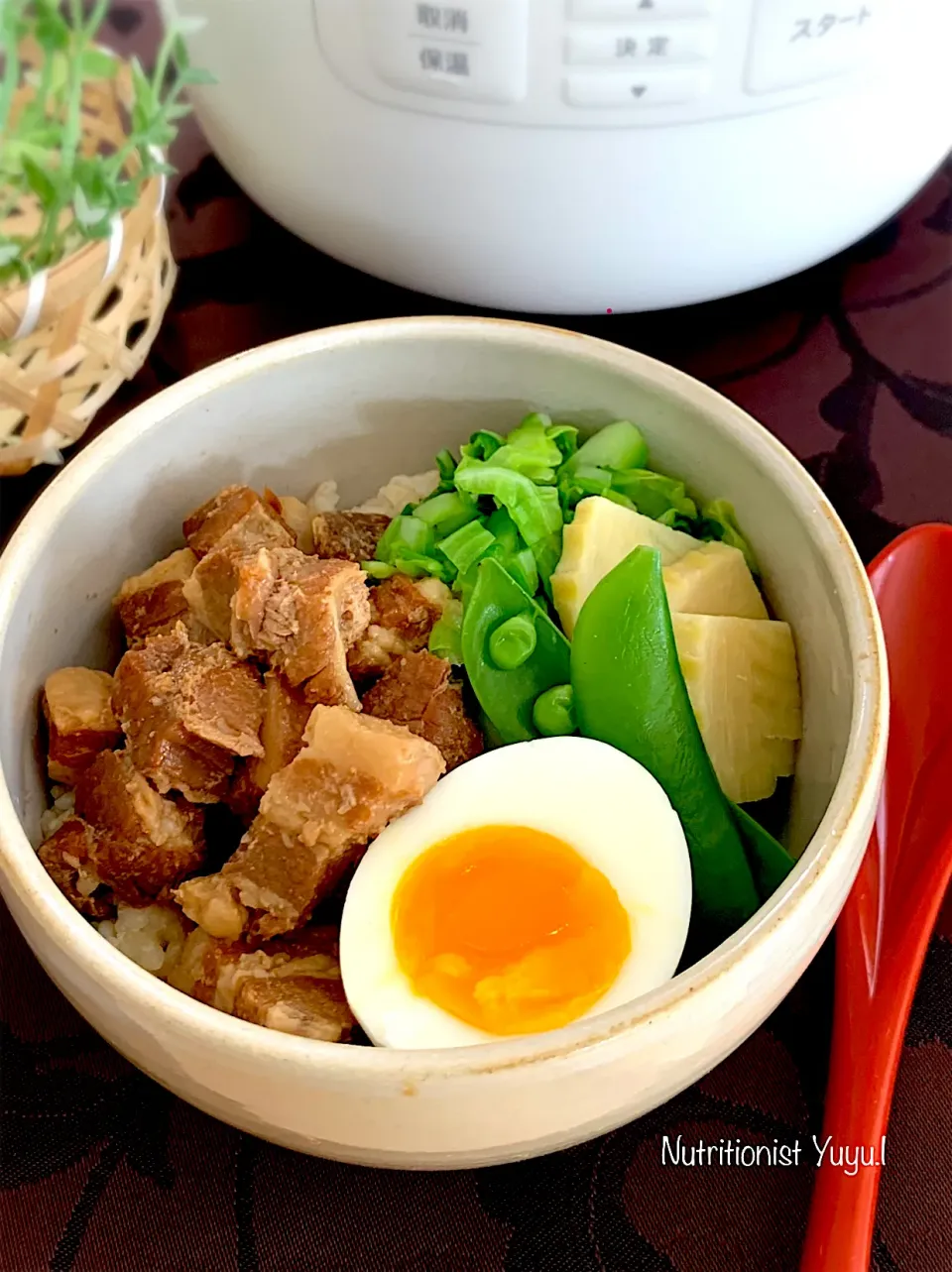 豚角と春野菜のルーロー飯〜玄米で|ゆーこどんさん