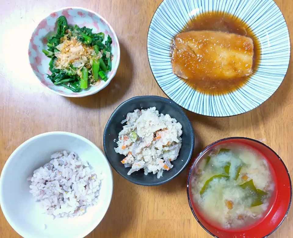 2022 0415　鯖のみぞれ煮　かき菜のおひたし　たけのこ入り卯の花　なめことわかめのお味噌汁|いもこ。さん