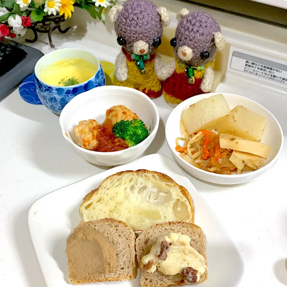 Snapdishの料理写真:お昼ごぱん(・∀・)|chagashiさん