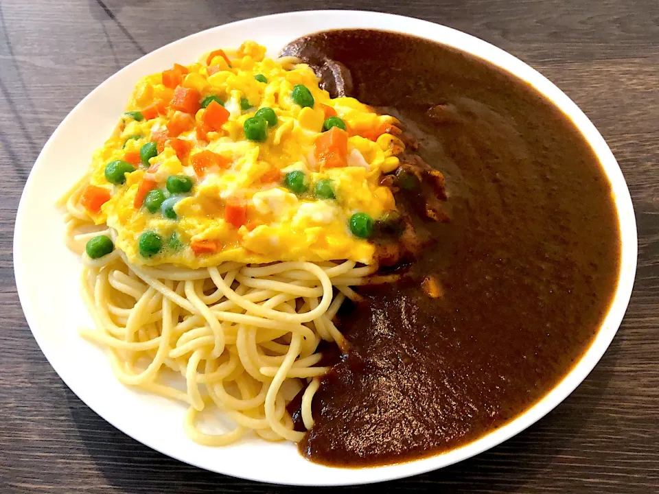 Snapdishの料理写真:オムレツパスタ|みんちさん