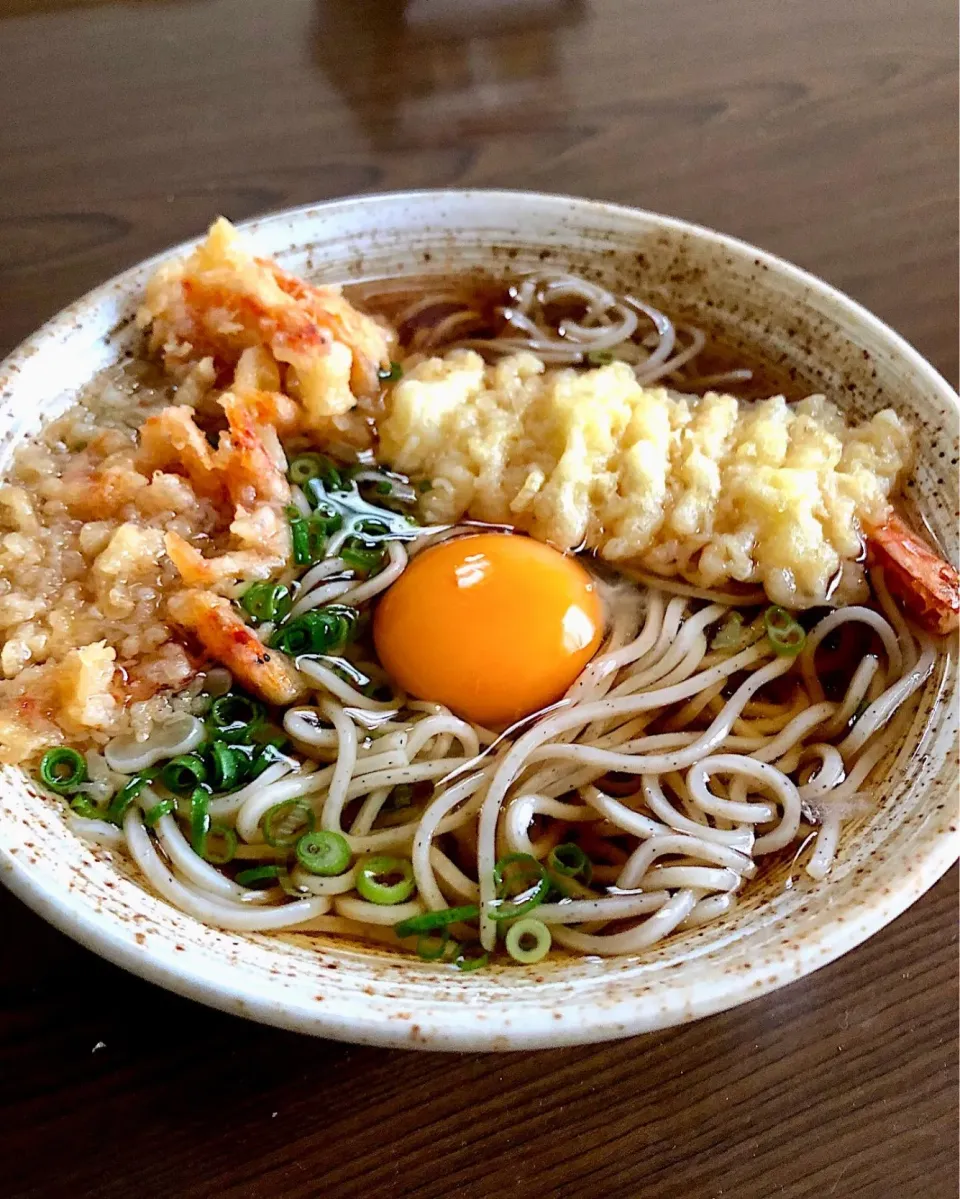 月見🌙天ぷらそば桜海老天かす入り|ガク魁‼︎男飯さん