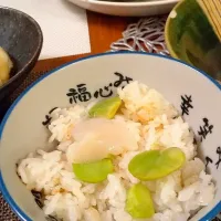 小海老とホタテ、そらまめご飯
時間をかけた出汁のお陰で美味しく出来ました|なおさん