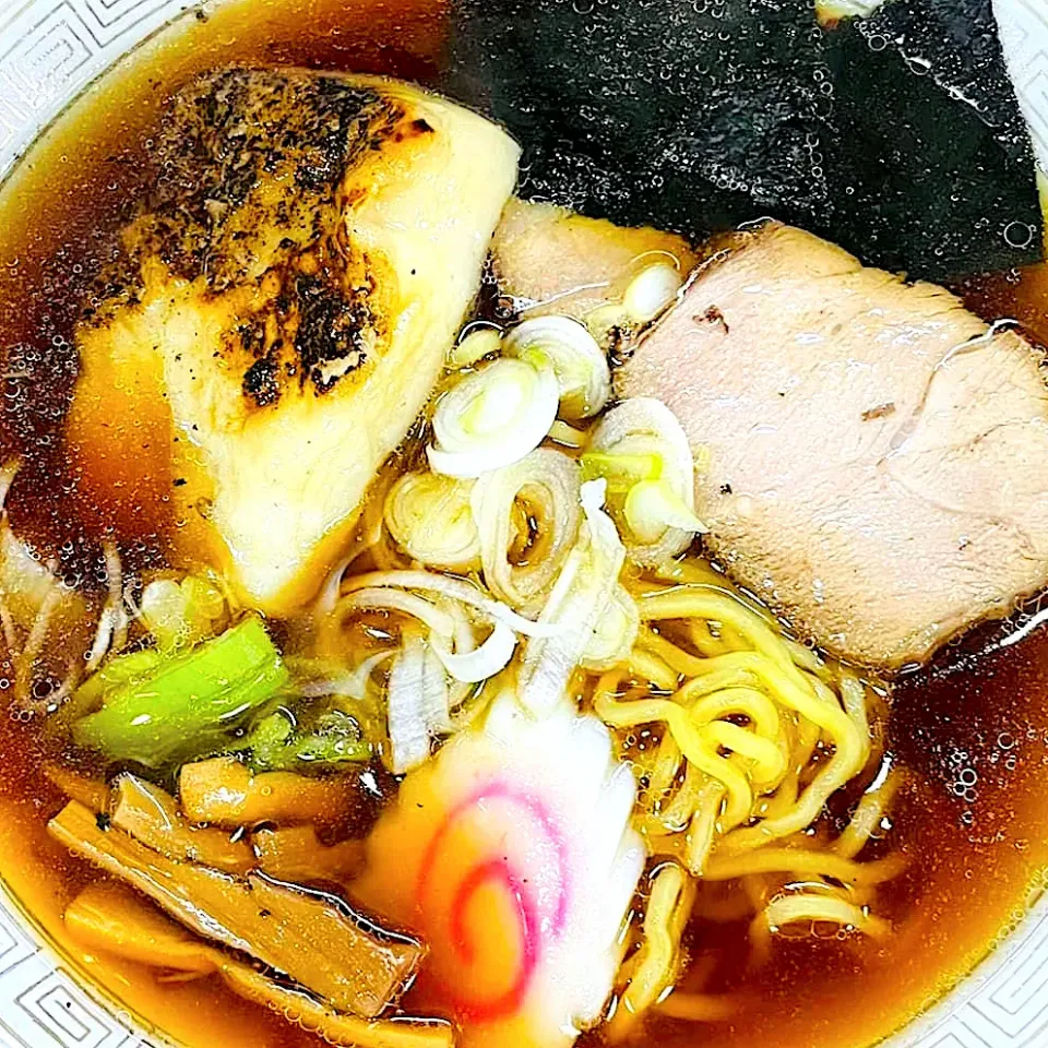 Snapdishの料理写真:餅入りラーメン|Food is lifeさん