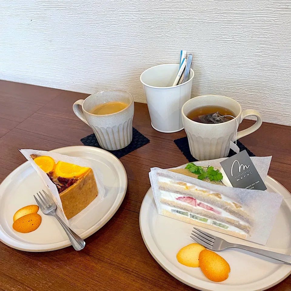 Snapdishの料理写真:チーズタルト&ミルクレープ|かなこさん