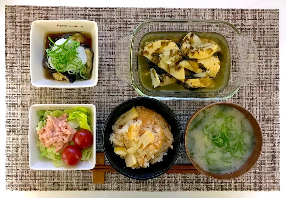 若竹煮、ナスの煮びたし、ツナサラダ、筍ご飯、味噌汁|keychanさん