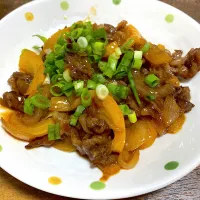 Snapdishの料理写真:牛肉とパプリカのコチュジャン炒め|eriiichiさん